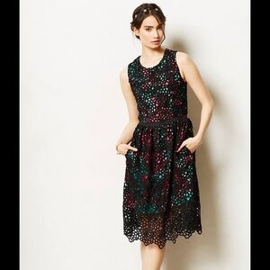 Anthropologie Wolven Embroidered Black Lace Overlay Floral Sleevless Dress Sz 0